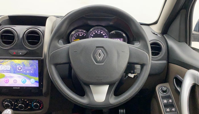 2016 Renault Duster RXL 1.6 PETROL, Petrol, Manual, 73,216 km, Steering Wheel Close Up