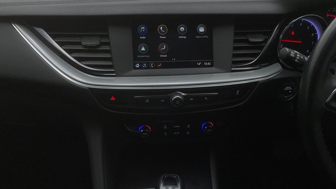 2019 Holden Commodore Lt (5yr), Automatic, 55014 km, Center Console