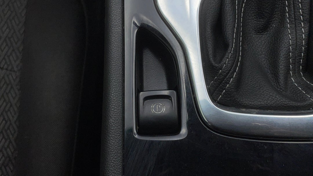 2019 Holden Commodore Lt (5yr), Automatic, 55014 km, Handbrake