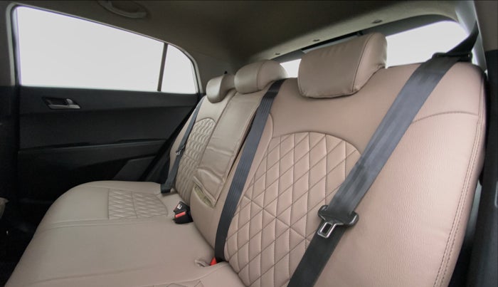 2017 Hyundai Creta 1.6 SX PLUS AUTO PETROL, Petrol, Automatic, 74,725 km, Right Side Rear Door Cabin