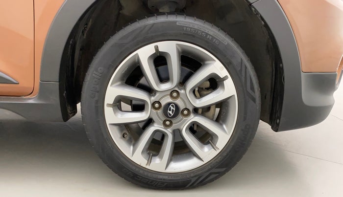 2015 Hyundai i20 Active 1.2 S, Petrol, Manual, 49,181 km, Right Front Wheel