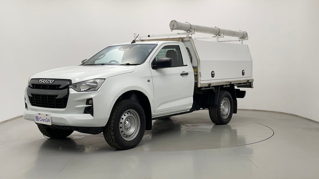 Left Front Diagonal (45- Degree) View