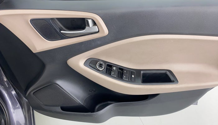 2015 Hyundai Elite i20 MAGNA 1.2, Petrol, Manual, 44,554 km, Driver Side Door Panels Control