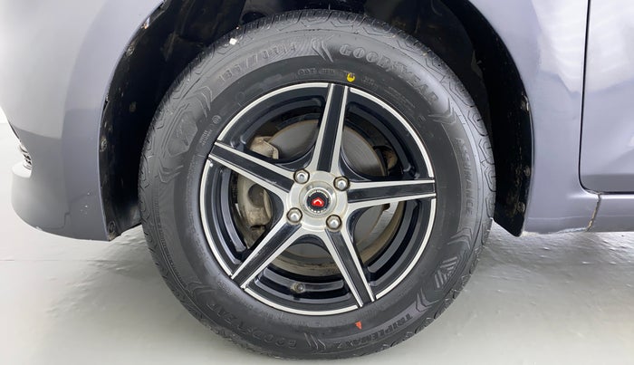 2015 Hyundai Elite i20 MAGNA 1.2, Petrol, Manual, 44,554 km, Left Front Wheel