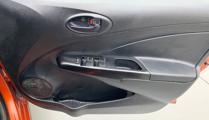 2014 Toyota Etios CROSS 1.2 G, Petrol, Manual, 47,055 km, Driver Side Door Panels Control