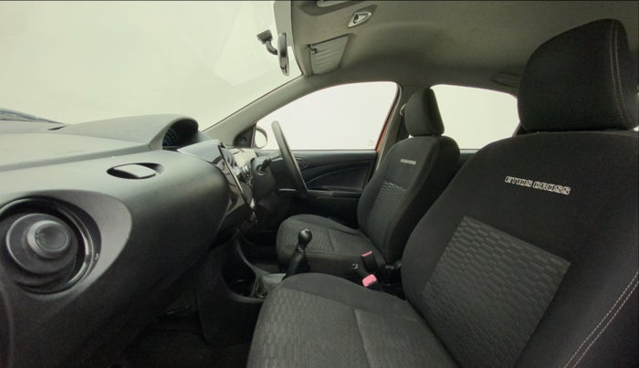 2014 Toyota Etios CROSS 1.2 G, Petrol, Manual, 47,055 km, Right Side Front Door Cabin