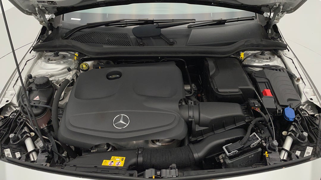 Open Bonnet (Engine)