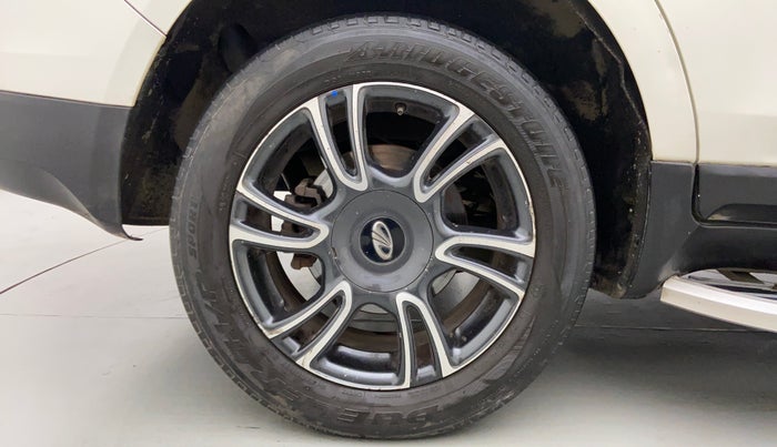 2018 Mahindra MARAZZO M8 7 STR, Diesel, Manual, 75,436 km, Right Rear Wheel