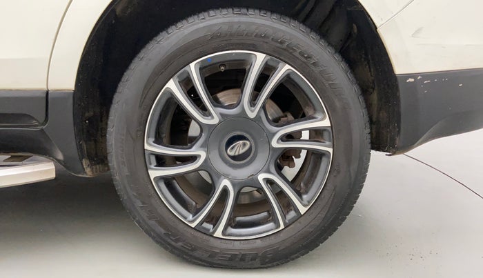 2018 Mahindra MARAZZO M8 7 STR, Diesel, Manual, 75,436 km, Left Rear Wheel