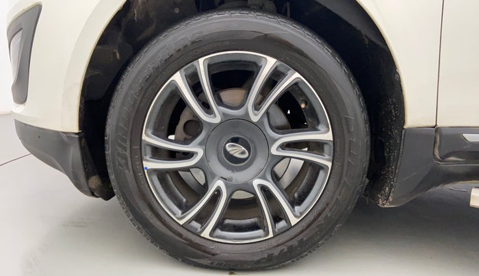 2018 Mahindra MARAZZO M8 7 STR, Diesel, Manual, 75,436 km, Left Front Wheel
