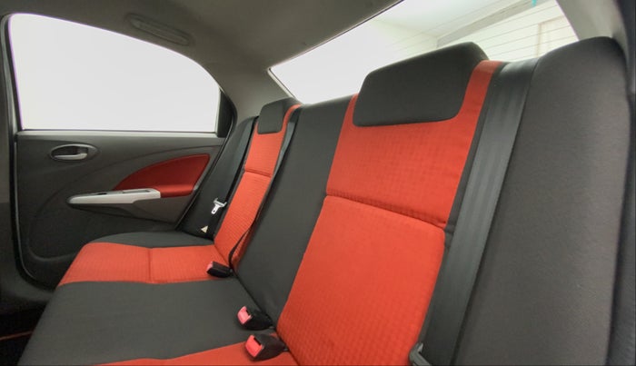 2011 Toyota Etios VX, Petrol, Manual, 64,947 km, Right Side Rear Door Cabin