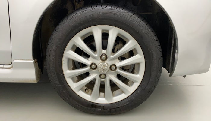 2011 Toyota Etios VX, Petrol, Manual, 64,947 km, Right Front Wheel