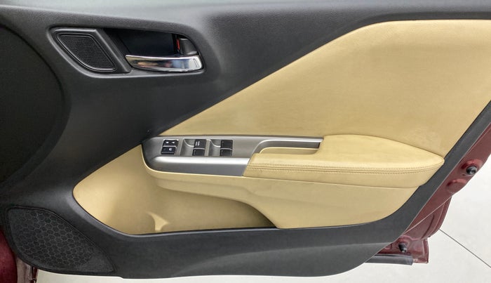 2015 Honda City VX MT PETROL, Petrol, Manual, 60,177 km, Driver Side Door Panels Control