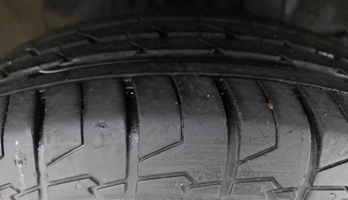 2015 Honda City VX MT PETROL, Petrol, Manual, 60,177 km, Right Front Tyre Tread