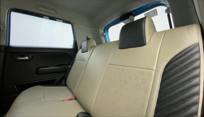 2020 Maruti New Wagon-R VXI 1.0 AMT, Petrol, Automatic, 28,114 km, Right Side Rear Door Cabin