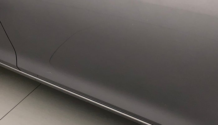 2018 Maruti IGNIS DELTA 1.2, Petrol, Manual, 30,269 km, Driver-side door - Minor scratches