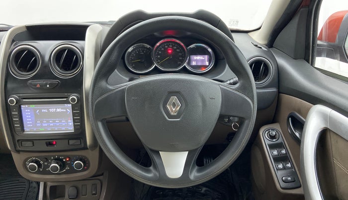 2016 Renault Duster RXL AMT 110 PS, Diesel, Automatic, 54,936 km, Steering Wheel Close Up