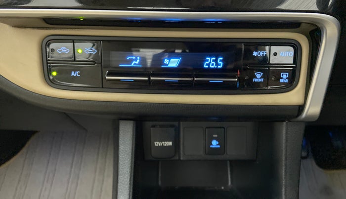 2019 Toyota Corolla Altis GL PETROL, Petrol, Manual, 55,896 km, Automatic Climate Control