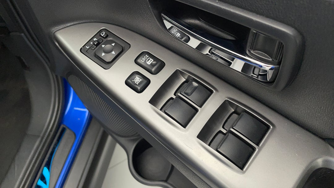 Drivers Side Door Panel Controls