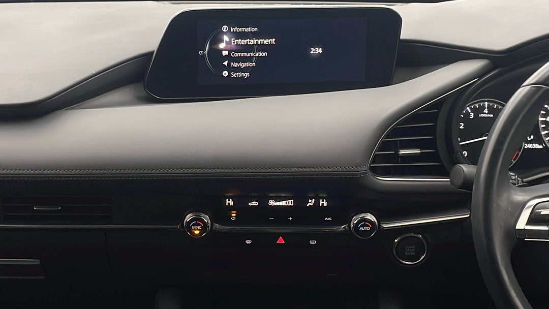 2019 Mazda Mazda3 G20 Touring, Automatic, 24638 km, Center Console