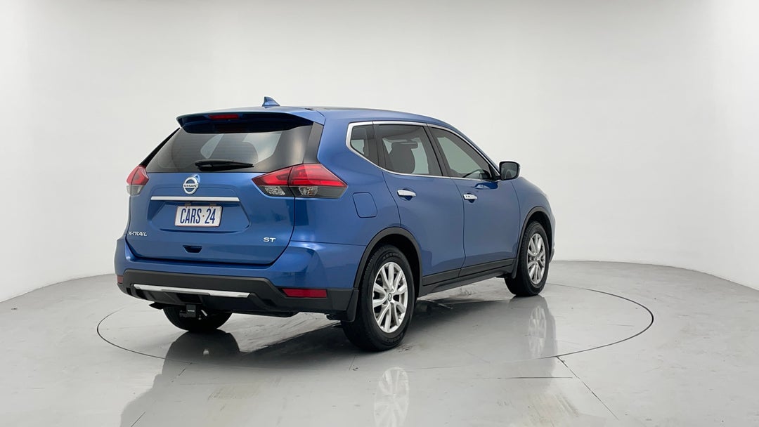 Right Back Diagonal (45- Degree) View