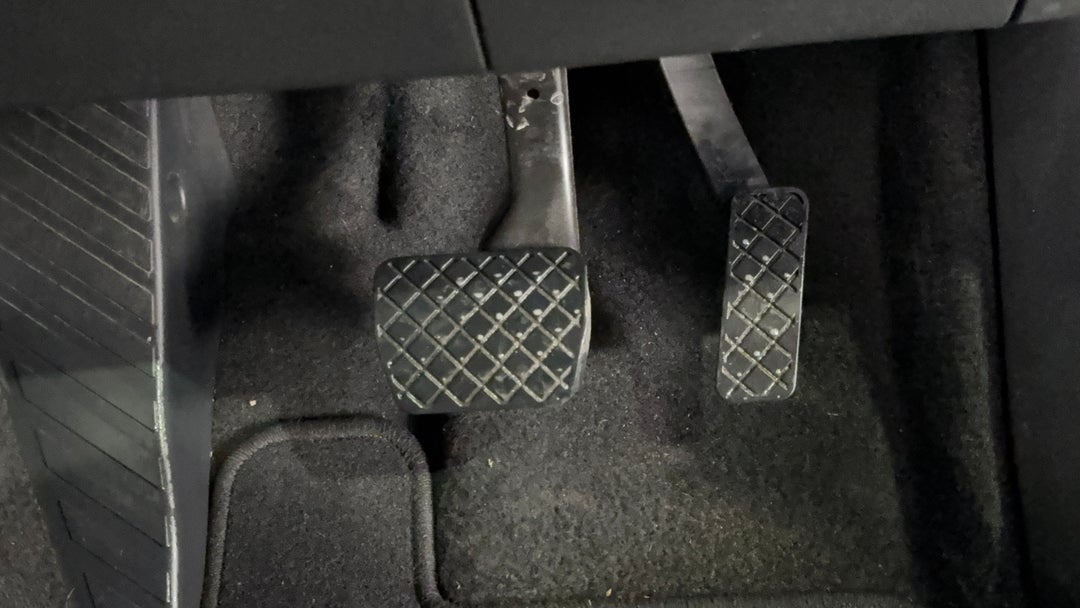 Pedals and Footmat
