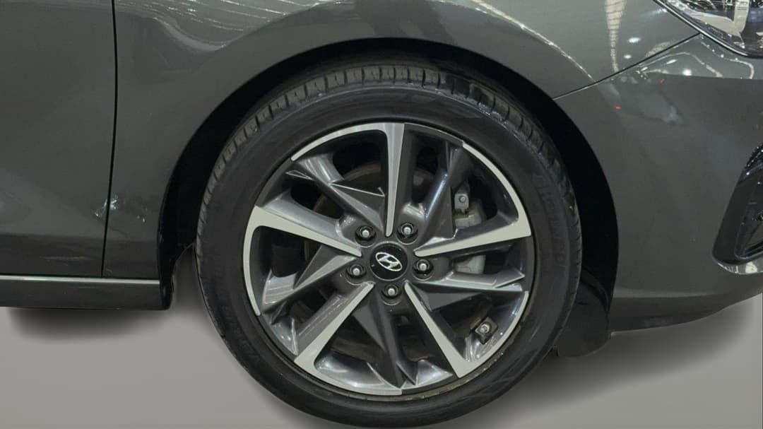 2023 Hyundai i30 Elite, Automatic, 23501 km, Right Front Wheel
