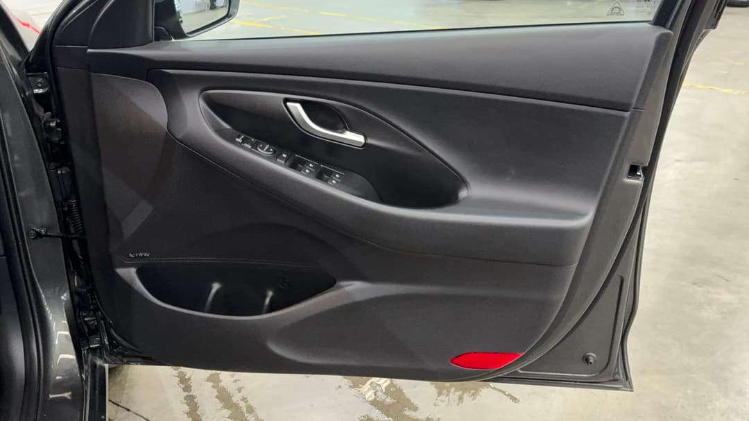 2023 Hyundai i30 Elite, Automatic, 23501 km, Speaker View
