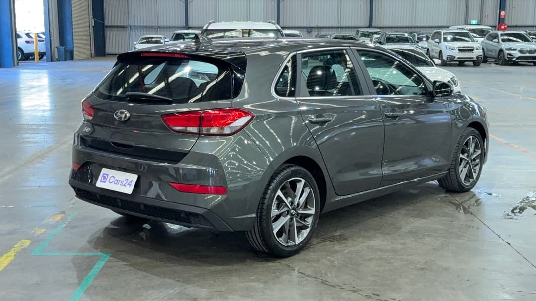 2023 Hyundai i30 Elite, Automatic, 23501 km, Right Back Diagonal (45- Degree) View