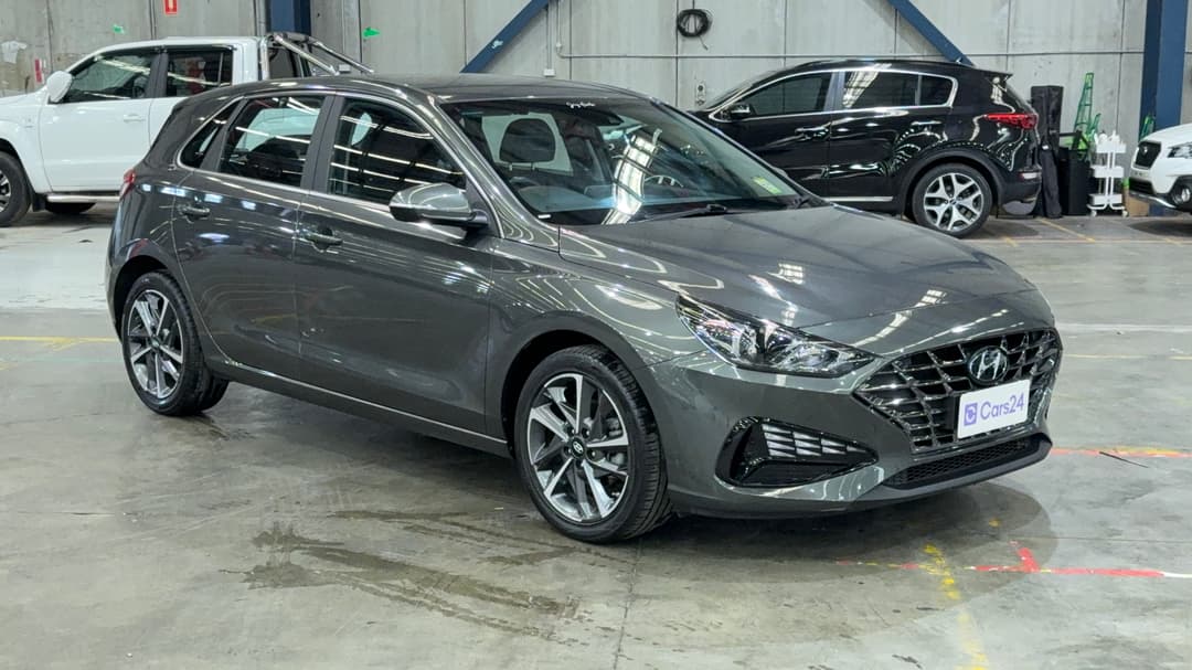 2023 Hyundai i30 Elite, Automatic, 23501 km, Right Front Diagonal (45- Degree) View