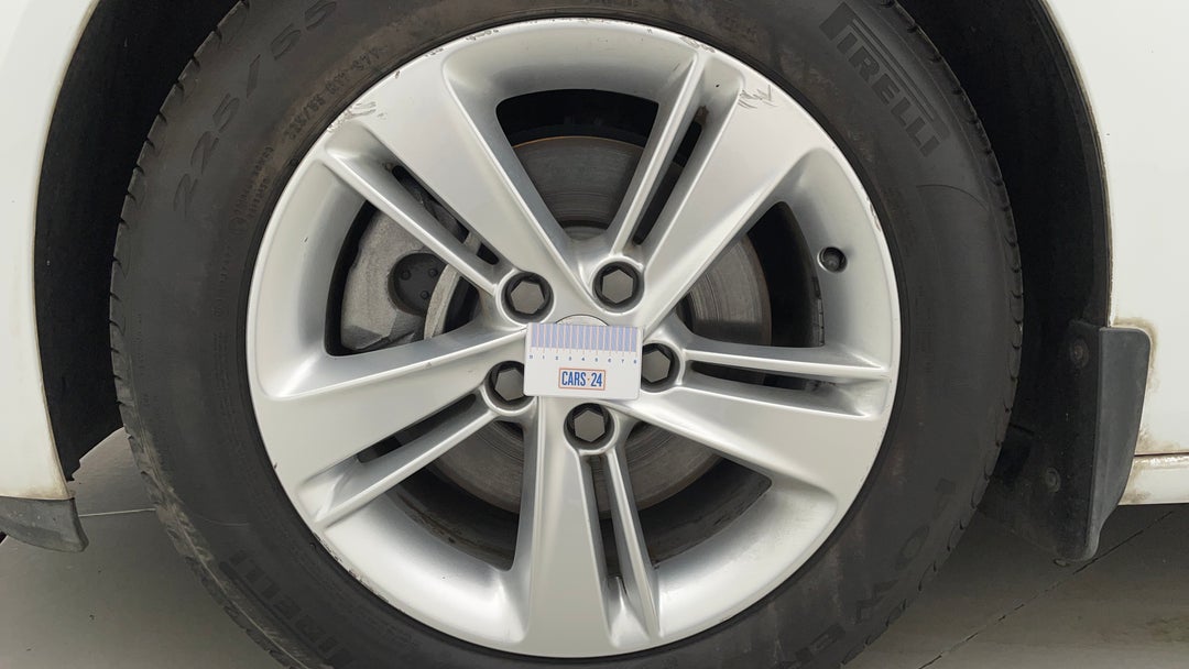 Wheels Rim Front LHS Gutter Rash