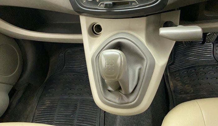 2014 Datsun Go A, Petrol, Manual, 47,422 km, Gear Lever