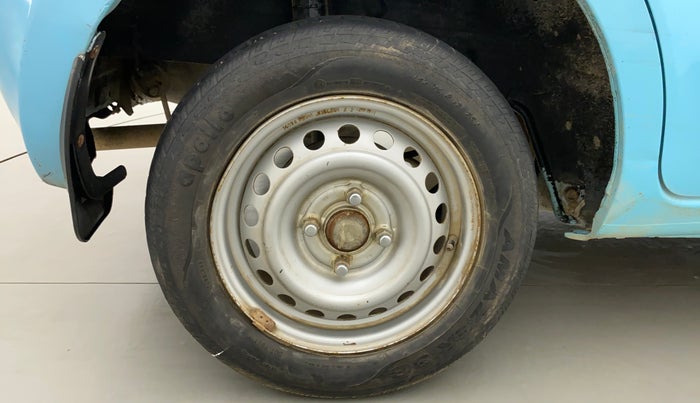 2014 Datsun Go A, Petrol, Manual, 47,422 km, Right Rear Wheel