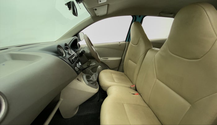 2014 Datsun Go A, Petrol, Manual, 47,422 km, Right Side Front Door Cabin