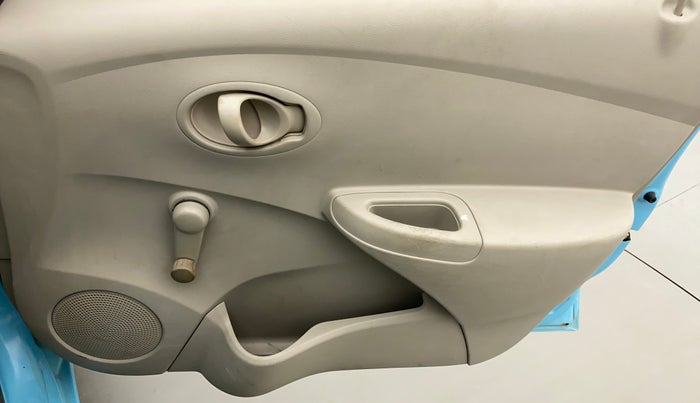 2014 Datsun Go A, Petrol, Manual, 47,422 km, Driver Side Door Panels Control