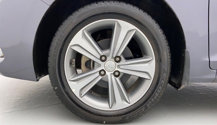 2019 Hyundai Verna 1.6 SX VTVT AT (O), Petrol, Automatic, 25,263 km, Left Front Wheel