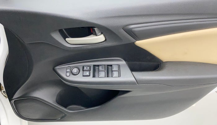 2019 Honda Jazz 1.2L I-VTEC V, Petrol, Manual, 56,553 km, Driver Side Door Panels Control