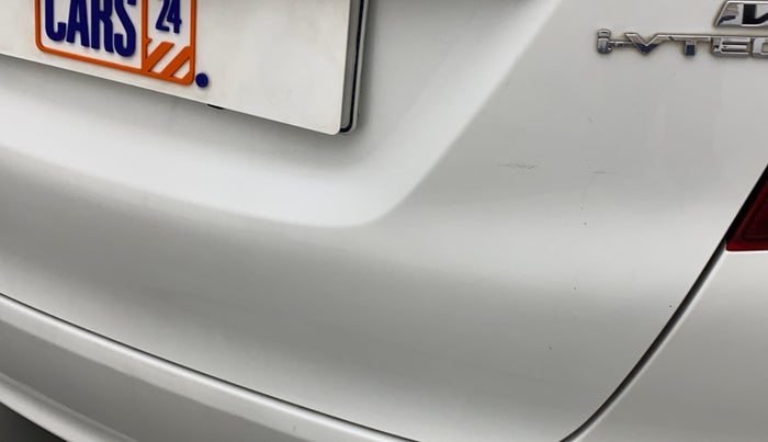2019 Honda Jazz 1.2L I-VTEC V, Petrol, Manual, 56,553 km, Dicky (Boot door) - Paint has minor damage