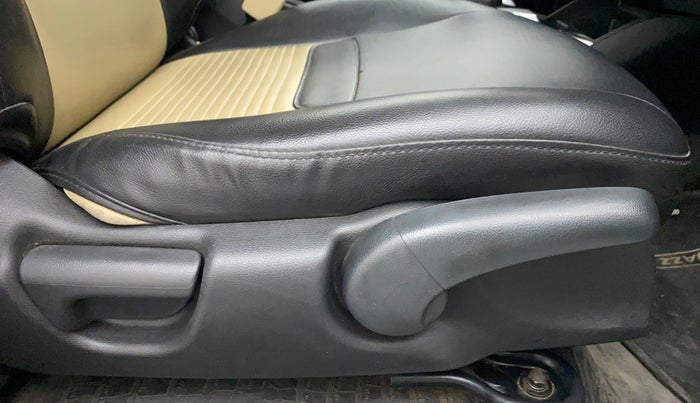 2019 Honda Jazz 1.2L I-VTEC V, Petrol, Manual, 56,553 km, Driver Side Adjustment Panel