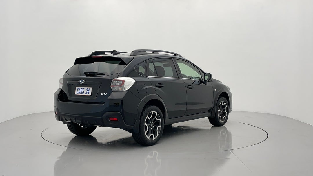 Right Back Diagonal (45- Degree) View