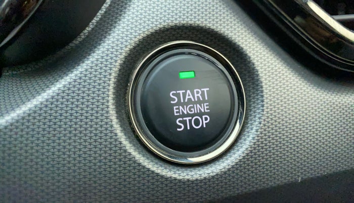 2022 Tata Safari XZA PLUS DARK EDITION, Diesel, Automatic, 18,502 km, Keyless Start/ Stop Button