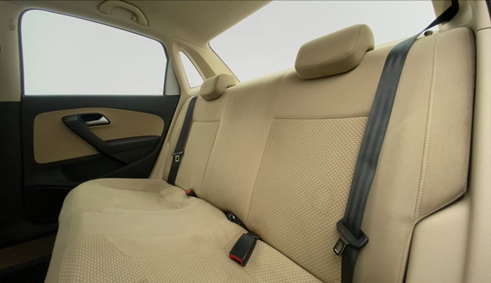 2017 Volkswagen Ameo COMFORTLINE 1.2, Petrol, Manual, 35,580 km, Right Side Rear Door Cabin