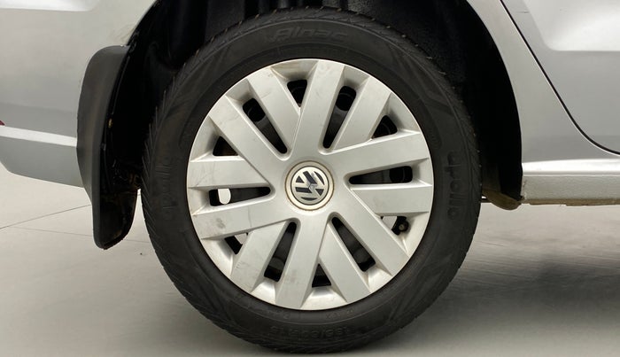 2017 Volkswagen Ameo COMFORTLINE 1.2, Petrol, Manual, 35,580 km, Right Rear Wheel