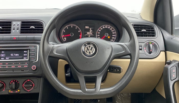 2017 Volkswagen Ameo COMFORTLINE 1.2, Petrol, Manual, 35,580 km, Steering Wheel Close Up