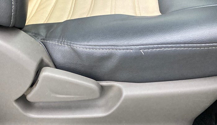 2016 Datsun Redi Go S, Petrol, Manual, 51,494 km, Driver Side Adjustment Panel