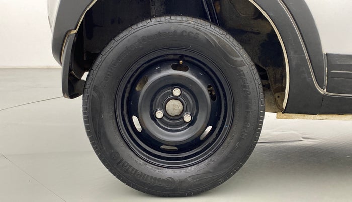 2016 Datsun Redi Go S, Petrol, Manual, 51,494 km, Right Rear Wheel