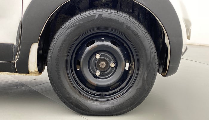 2016 Datsun Redi Go S, Petrol, Manual, 51,494 km, Right Front Wheel