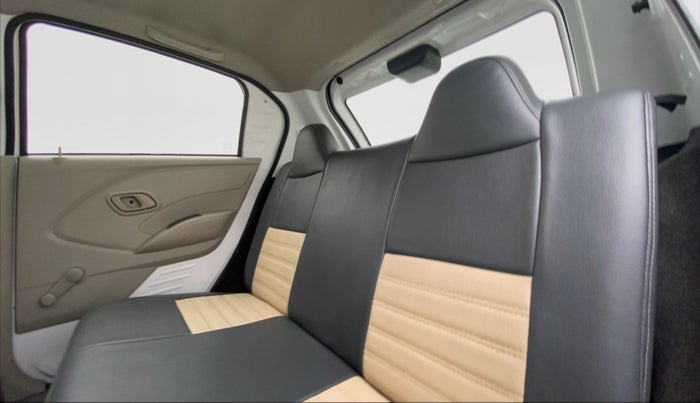 2016 Datsun Redi Go S, Petrol, Manual, 51,494 km, Right Side Rear Door Cabin