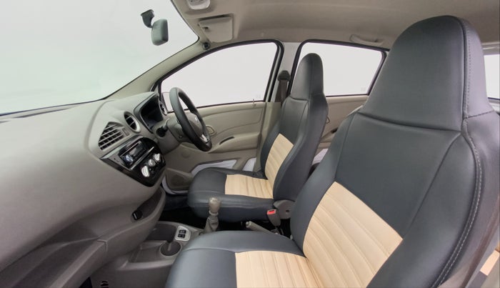 2016 Datsun Redi Go S, Petrol, Manual, 51,494 km, Right Side Front Door Cabin