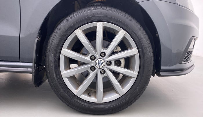 2020 Volkswagen Polo HIGHLINE PLUS 1.0 TSI MT, Petrol, Manual, 6,086 km, Right Front Wheel